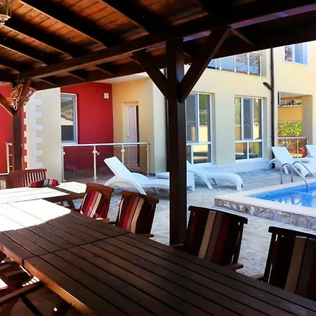 Highfashion 2-bedroom Duplex Neonicalux In Panoramicroofcomplex Balčik