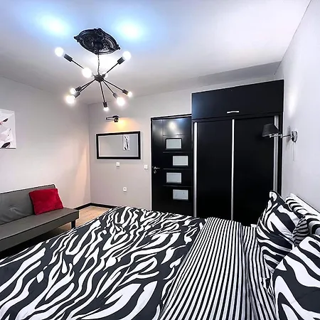 Highfashion 2-bedroom Duplex Neonicalux In Panoramicroofcomplex Balchik